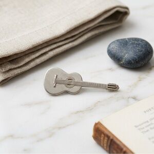 Gold or silver plated guitar pin brooches